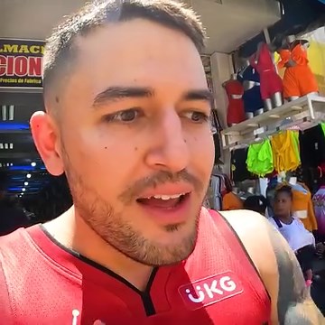 $0.50 Super Cheesy Colombian Arepa 🇨🇴 | volpewhereareyou