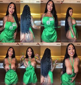 Brittanya Razavi starbucks outfit naked tease 2025/01