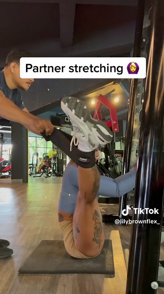 #hotlilybrown🍒 #foryoupage #yogagirl #viral #yoga #fyp #lilyyogagirly #fyppppppppppppppppppppppp