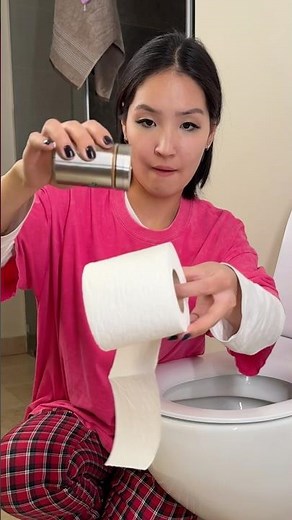 Pepper Toilet Paper Prank 🧻🌶