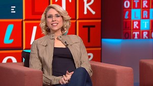 Újabb szintre emelte a jogállamiság fogalmát Judith Sargentini. A pulcsijával divatot teremtő zöldpárti EP-képviselőnő biztonsági őrökkel kísértette ki az ECHO TV stábját előadásáról. Ez a liberális sajtószabadság. TROLL, ma 21:10-kor az ECHO TV-n! #ECHOTV #ANEMZETHANGJA #TROLL | Hír TV