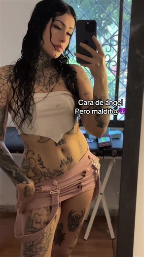 La Doble Vida de una 'Buena Muchacha'
