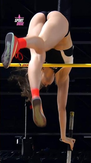 McCartney Makes Pole Vault Look Easy 🔥 #polevault #athletics #shorts