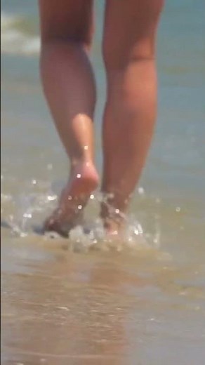 🌺 ASMR Maui Beach Walk in Bikini 🌊 | Relaxing Sounds of Hawaii’s Ocean Paradise 🏝️💖