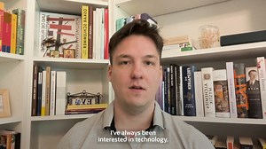 Although set up for a career in finance, Alex had always been the IT brain in the family. Watch his story to find out how a passion for programming opened the door to an engineering career in Advanced Customer Support. #GenerationOracle Oracle can do that for you too; apply today: https://social.ora.cl/6184OoKzy | Oracle Careers | Facebook