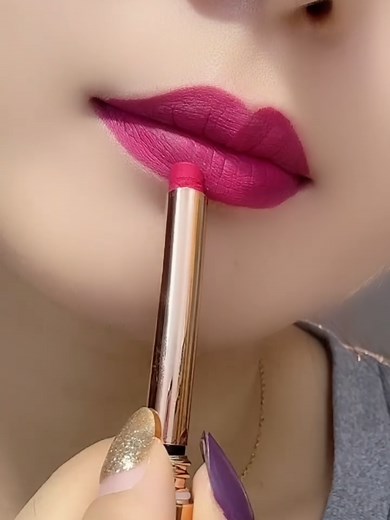 Essential Lipstick Tutorial for Stunning Looks