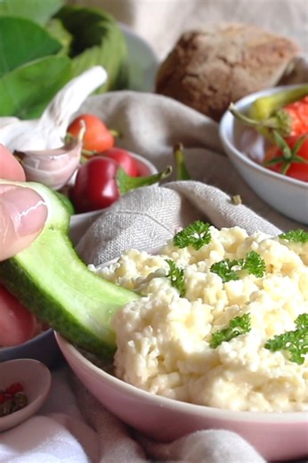 1.1K views | This Homemade Cheese Dip Recipe, with simple ingredients...