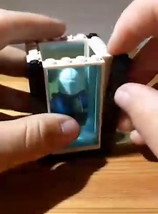 How to Build a LEGO Minifigure Display Box (🎥 Malik Bernier) | Beyond the Brick