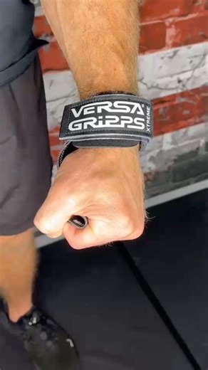 Introducing Versa Gripps, the most talked about fitness accessory by celebrities, pro-bodybuilders, personal trainers and NFL sports teams 💪 @versagripps Versa Gripps can be used for all pulling and pushing exercises, taking the place of workout gloves, lifting straps and wrist supports. Experience an enhanced mind-muscle connection. Versa Gripps empower all athletes to Train Better. Versa Gripps are now searching for an exclusive distributor in the Middle East! For more information, get in tou