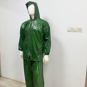 [Hot Item] Cheap Lower Price 100% PVC Plastic Raincoat Waterproof Mens Rain Suit Rainwear