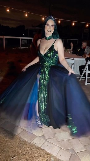 Jenni Neidhart on Instagram: "Happy birthday @phyrra! Thank you for your friendship! You’re such a beautiful person inside and out! I hope your birthday is as special as you! "