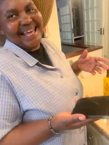 1.5K views · 2.6K reactions | Matumie wam omtsha, how Matumie did hand over to Live Mabeqa | Chwayita Xwayi | Facebook