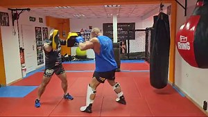 271K views · 1.1K reactions | Sobota nie sobota plan do wykonania jest i musi być wykonany!!! Boks kopanie - powtarzasz i powtarzasz aż się zbrzydnie to !!! a wieczorkiem przyjemność, sauna jakuzzi coś dla ciała  #mariuszpudzianowski #wca #pudzilla #pudzian #pudzianator #strongman #pudzianowskimariusz #wsm #ksw #mma | Mariusz Pudzianowski | Facebook