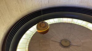 File:Foucault pendulum in the rotunda in Griffith Observatory in July 2022.webm - Wikimedia Commons