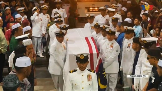 16K views · 389 reactions | 퐌퐀퐉퐀퐋퐀퐇 ퟑ 퐊퐇퐀퐒 퐀퐈퐃퐈퐋퐀퐃퐇퐀 - 퐓퐑퐀퐆퐄퐃퐈 퐇퐄퐋퐈퐊퐎퐏퐓퐄퐑 퐋퐔퐌퐔퐓 Sumber : TV3 Malaysia | Tentera Laut Diraja Malaysia | Facebook