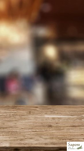 PL 🇵🇱 Caffè Paganotto — włoska perfekcja z rodzinnej palarni w Weronie. ☕️ Aromat, który podkreśli charakter Twojego lokalu, nadając każdej filiżance wyjątkową głębię, intensywność i smak prawdziwej włoskiej tradycji. Chcesz wprowadzić włoskie espresso do swojej restauracji, hotelu lub sklepu? Skontaktuj się z nami — dobierzemy idealną kawę do Twojej oferty. ☕🤝🇮🇹 📞 48 698 137 136 📩 info@saporeitalia.pl 📍 Obroki 130, 40-833 Katowice IT🇮🇹 Caffè Paganotto — la perfezione italiana di una t