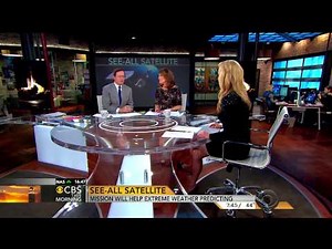 Norah O'Donnell and Megan Glaros - leggy news team - Feb 28, 2014
