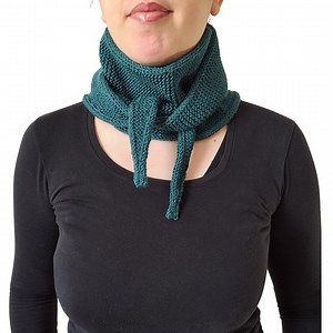 Teal Green Hand Knit Neck Scarf | Petrol Green Handmade Skinny Scarf | Gift for Her - Etsy Canada