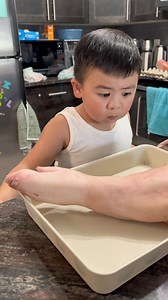 847K views · 19K reactions | Eto na naman si Peppa na pang Crispy Pata﫢 #fypシ゚viralシ #foryourpage #fypシviralシ2024 #funnyvideos #funnyreels #trendingreels #trendingpost2024 #goodvibes #goodvibesonly #LaughOutLoud #toddler #toddlermom | Diana Lyn | Facebook