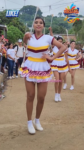 Bellas Colegialas 🌼🌻Cachiporrista del Salarrué Alcaldía de Sonsonate #ElSalvador #latinos #viralreels #reelsvideo #fiestas #mexico #dance #viral #reelsfb #cultura #like #facebook #videos #video #belleza #viralvideo #videoviral #beautiful #Siguenos #baile #chicas #live #reelsviral #Bella #viralshorts #virals #reels | Fiestas de El Salvador
