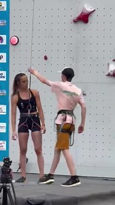 COUPE DU MONDE D’ESCALADE 2023 Énorme ! Victoire Andrier (CSO) est qualifiée pour la finale de la coupe du monde d’escalade de vitesse qui se déroulera demain (samedi 8 juillet) à 21h du côté de Chamonix ! 💪💪💪💪🧗🏻‍♀️ | Courchevel Sports Outdoor