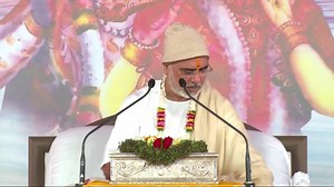 गंगा तेरा पानी अमृत | Ganga Tera Pani Amrit | Pujya Bhaishri Rameshbhai Oza | Sankirtan | Bhajan ▶️🎶 https://youtu.be/AmA0R4waDWg @PPBhaishri #GangaSaptami #Katha #Ganga #Bhajan #PujyaBhaishri | Sandipani Vidyaniketan