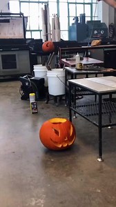 USA Glass Art: Handcrafted Hot Shop Creations
