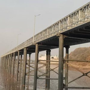 Durable Prefabricated Bailey Bridge for Quick Assembly and Transport