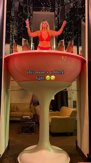 Experience the Unique Champagne Tower Room