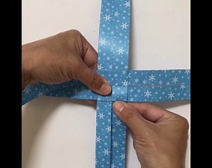 Patterned Paper Strips for Weaving & Stars. 50 Strips per Pack (Cherry Blossom, 3/4 x 19 inch)