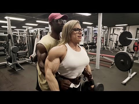 Carol Alves Woman's Physique Pro Female bodybuilder