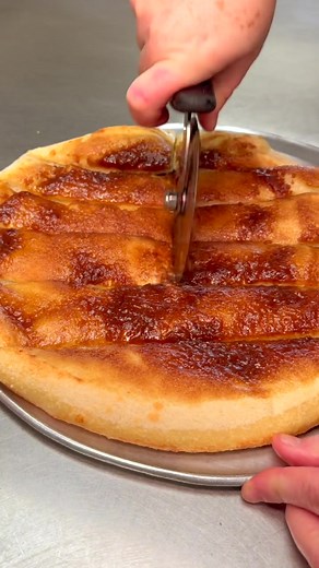 4.9K views · 59 reactions | Planning out food for the big game this weekend?  Order a Game Day Bundle, 2 Large 1-topping pizzas, a family garlic cheese bread, and one family cinnamon crunch dessert starting at $40.99! | Peter Piper Pizza | Facebook