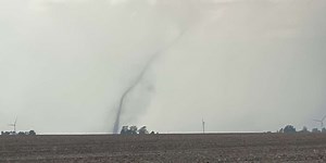 Storm spotter class scheduled for Macomb