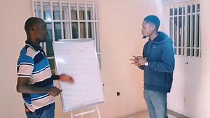 🎥 JÁ DISPONÍVEL O VÍDEO DOS NOSSOS CURSOS DE KIKONGO PRESENCIAIS! 📚 Não perca a oportunidade de aprender uma das línguas nacionais mais ricas da nossa cultura, no coração do Cazenga! 🗓️ Aulas presenciais de segunda a sexta-feira ⏰ Das 13h às 14h 📍 Centro de formação cisac , bairro Mabor Le Village (junto à mesquita), edifício CISAC, 1.º andar ⸻ ✅ COMO PARTICIPAR? Simples: torne-se membro do Centro de Formação Cisac por apenas 1.000 Kz por mês e tenha acesso gratuito ao curso de Kikongo prese