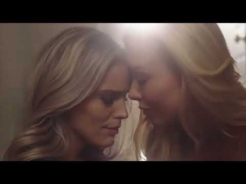 Lesbian Kissing 83