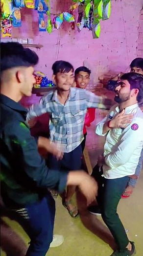 Fauji girls sex scenes official desi balak song #love #ekmotahathighumechala #dance #comedy #song