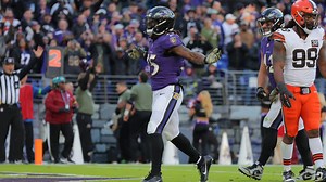 Highlight: Gus Edwards Pounds in Goal-Line Touchdown