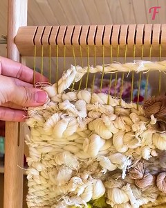 Thread and yarn become wall art through skilled knot tying. | Fabiosa Philippines