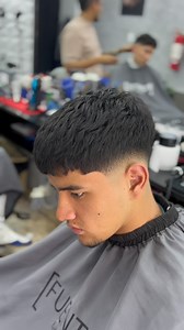 4.7K views · 441 reactions | Low Fade / French Crop #viral#Barberias#Quito#sur | Alejandro Fuentes | Facebook