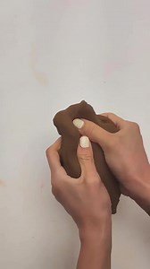 43K views · 614 reactions | Remember that Halloween Candy Apple we did together? Well here is a Fall version of it. Hope you enjoy it! Happy fake baking! #fakebake #fall2023 #fakefood #Halloween #fall #falldecor #halloweendecor #halloween2023 #craft #handmade #spooky | Glittz and Glue | Facebook