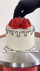 2D cake piping technique🍓🍓🍓#cake #cakedecorating | Sciardac