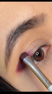Pink eye makeup tutorial #ayesha_makeovers #eyelenses #arabicmakeup #eyebrows #eyes #eyecontacts #eyeliner #eyelens Ayesha makeovers | Ayesha makeovers