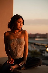 'BTS Suga'とのコラボNo1ヒット曲「WINE」のボーカリスト「SURAN」が、なんと名曲「赤いスイートピー」をカバー発売！！ 配信サイトで聞いてみて＾＾ 🎧SURAN - '赤いスイートピー ' | Municon_Official