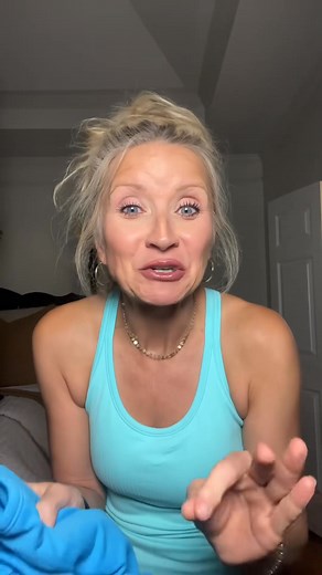 I’ve tried so many workout tanks, but this one takes the cake 🙌 The r... #viral #beautiful #relatable #love #beautybloggers #over40 #mom #cutegirl #single #mentalhealth #cute #pretty #woman #cutebaby | Erylia World