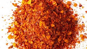 Panning Pile Red Paprika Powder Isolated: video de stock (totalmente libre de regalías) 1037279318 | Shutterstock