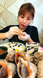 boiled clam with sauce and cake | ASMR FOOD