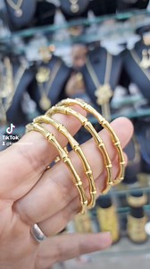 2.4K reactions · 23 shares |  Bracelet en acier inoxydable tendance...