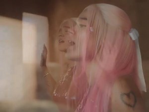 103K views · 7.8K reactions | VIVO POR ELLA 懶✨ | Karol G | Facebook