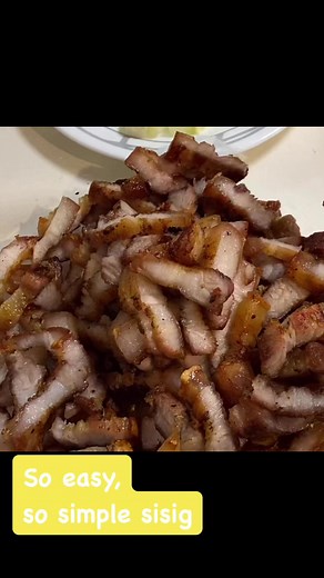 #dinnerideas #ulamideas #cookingmama #sisig #simplesisig #perfectforworkingmum #easyrecipe #easymeals #fyp #fypシ゚ #fypシ゚viral #TeamSasamahanka | Mami She