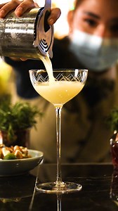 Experience the height of luxury at Baccarat Room and Bar’s Swanky Swigs! Sip on handcrafted cocktails and indulge in delectable bites and don’t forget to whisper your surprise me drink to the bartender. 2 2 every Monday for only Php 1,299 per person For reservation, visit www.solaireresort.com/dining/baccarat-room-bar #SolaireResort #SolaireExperience #BRBAtSolaire | Solaire Resort